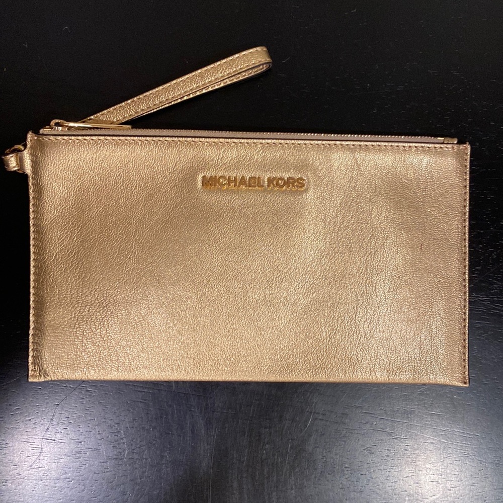 Michael Kors Wristlet Clutch